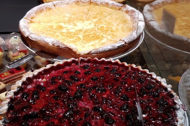 Crocos Cafe 2 768x511