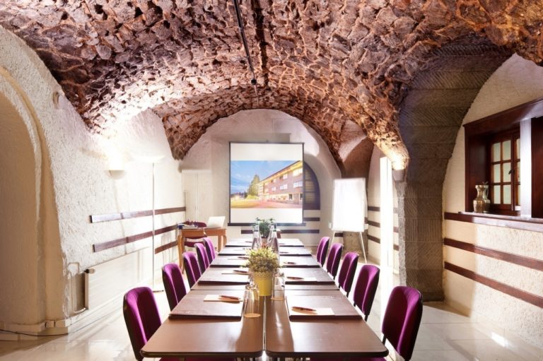 Hotel de la Couronne 2 768x511