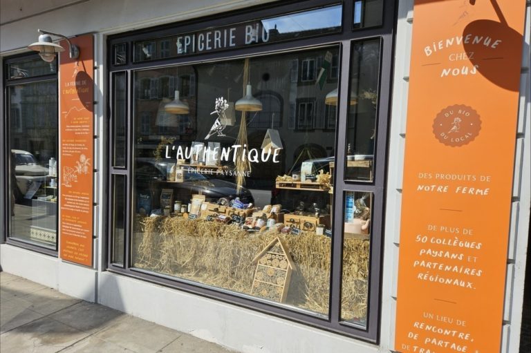 LAuthentique 1 768x511