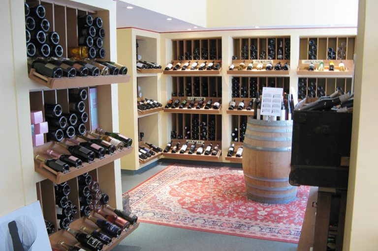 Oenotheque La Licorne Bolle Cie S.A. 2 768x511