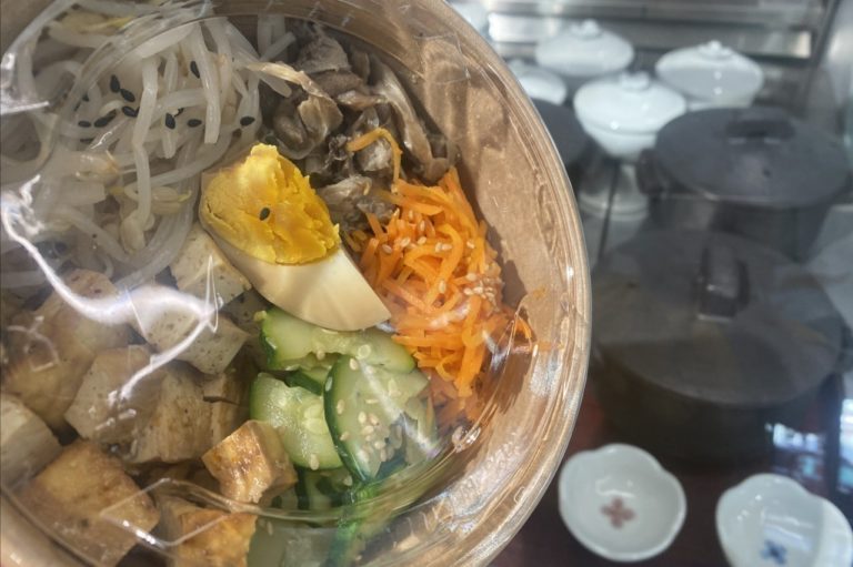 Take away shop Chez Madame Kim 1 768x511